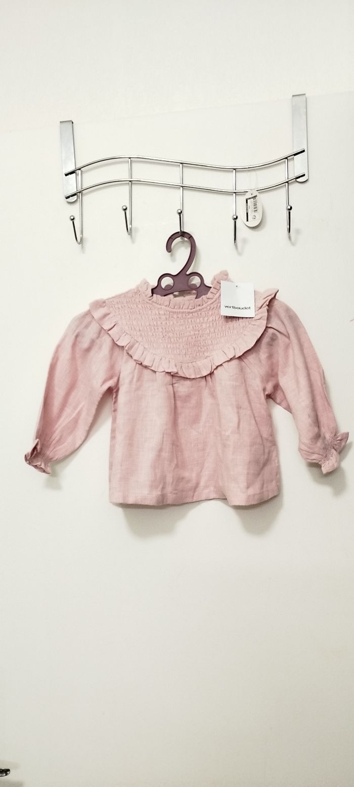 Blouse bébé 💕 12 mois neuf - photo numéro 2