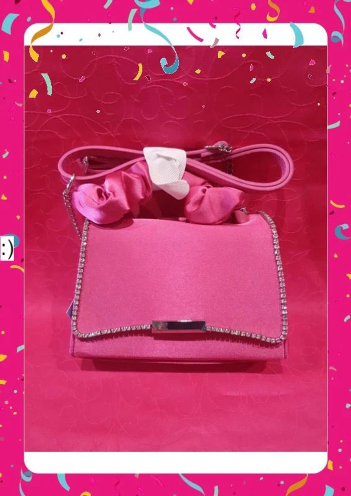 Sac à main pochette  strass