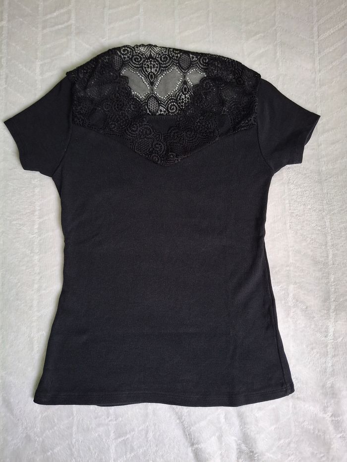 T-shirt femme T38 - photo numéro 1