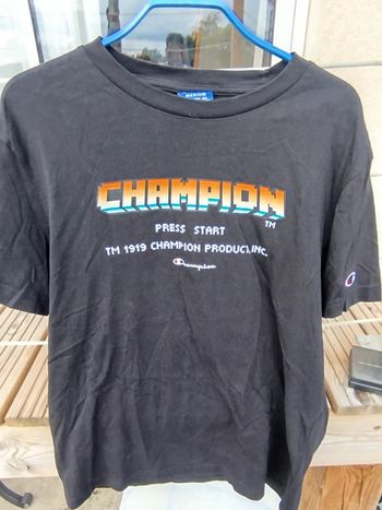 T-shirt champion