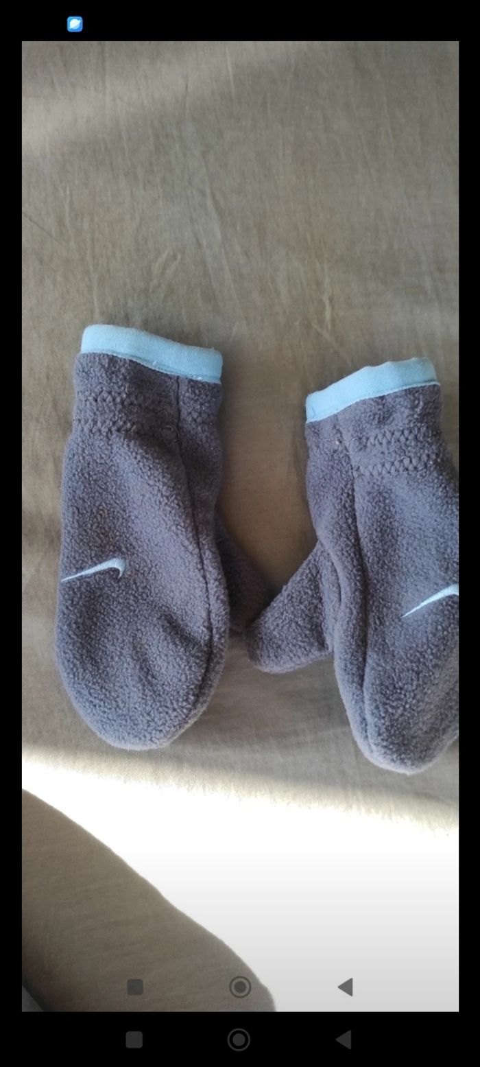 Veste Nike  gants  polaires - photo numéro 2