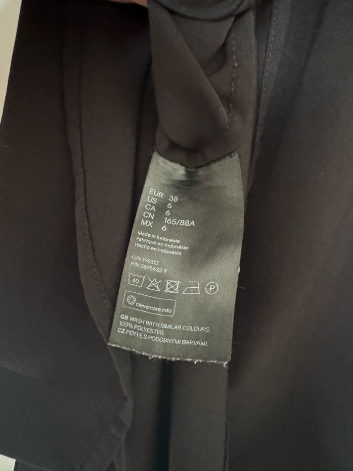 Chemise noire - photo numéro 6