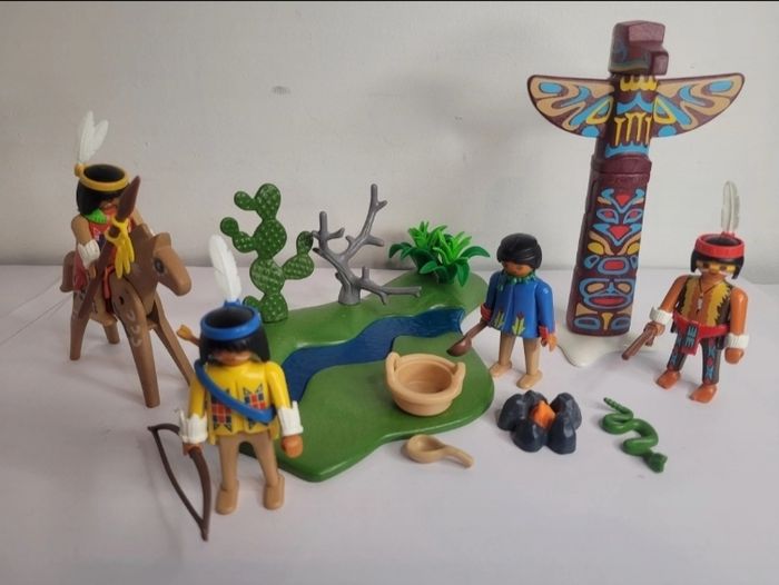 Lot de Playmobil Indiens