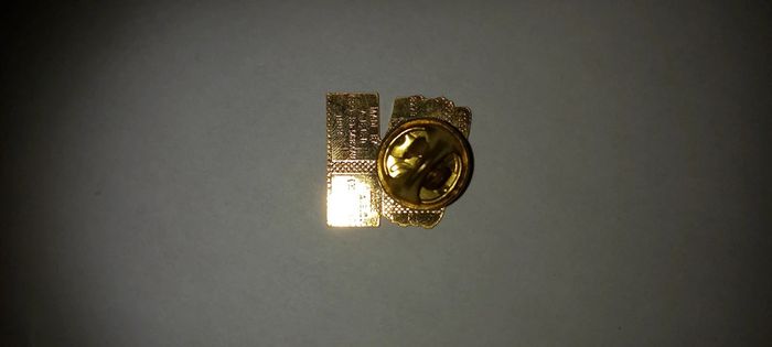 Pin's albert 2 - photo numéro 3