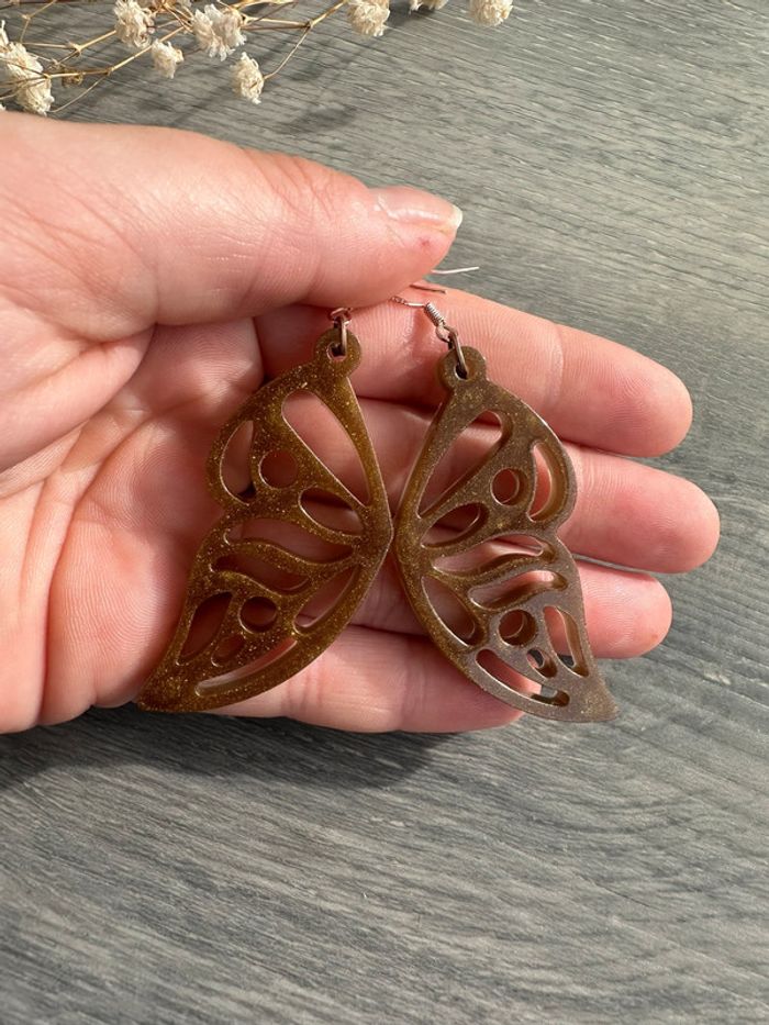 Boucles d'oreilles ailes de papillon - photo numéro 4