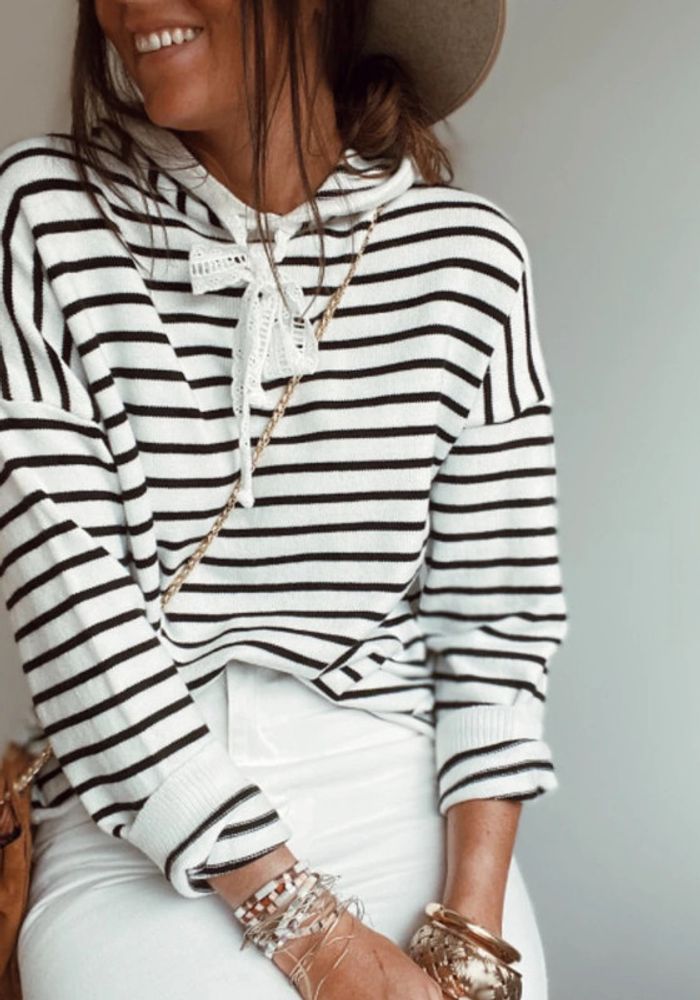🌟 Pull à rayures avec lacet en broderie - photo numéro 4