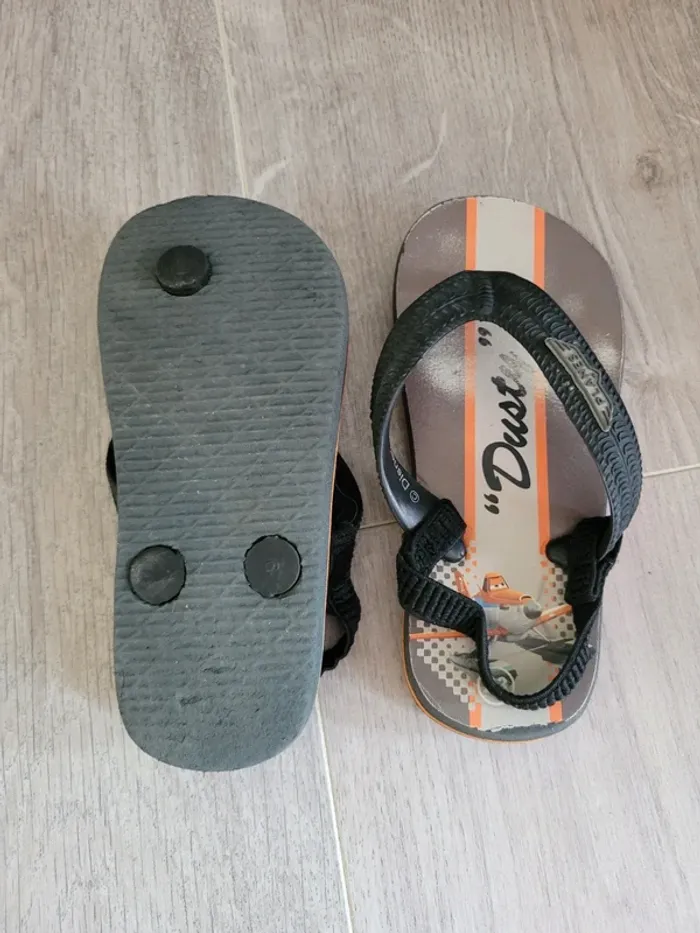 Tongs 23 - photo numéro 3