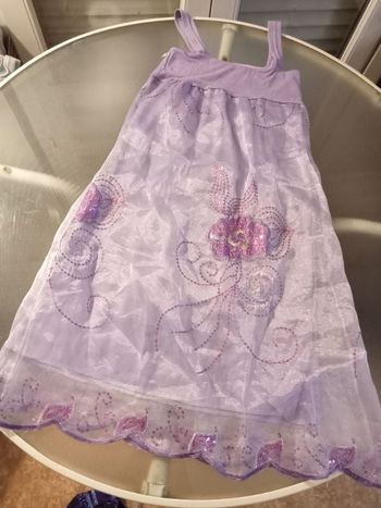 Robe 👗 (3+)