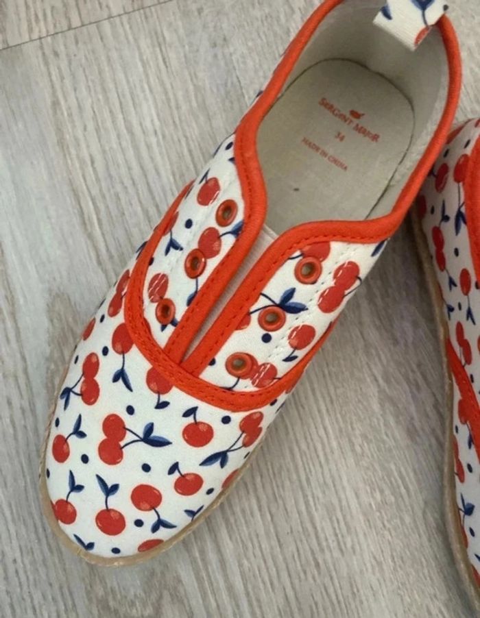 Chaussures espadrilles, sergent Major, taille 34 Neuf Fermeture sans lacets, élastique devant - photo numéro 2