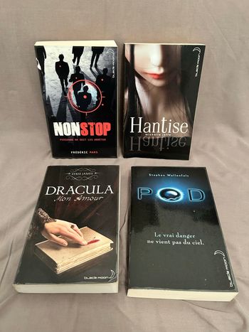 Lot 4 romans des éditions black Moon
