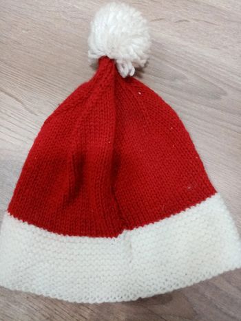 Bonnet noel fait main 2 ans