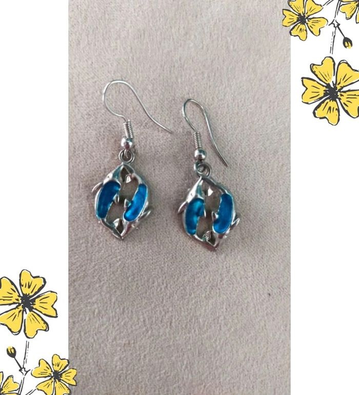 Boucles d’oreilles pendantes dauphins bleu océan - Collection Brume Bleue - photo numéro 2