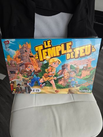 Jeu de societe Le temple du feu neuf sous blister