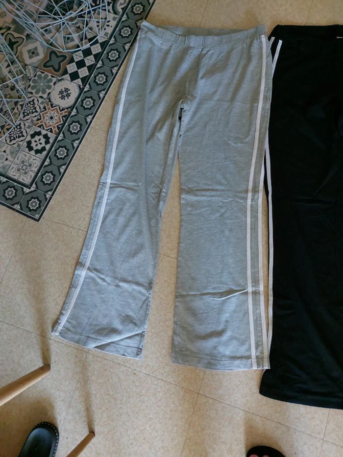 Lot de 2 pantalons très bon état - photo numéro 2