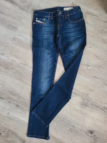 Jeans fille Diesel Industry 9 ans