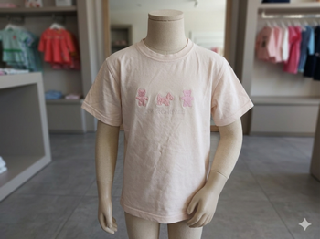 T shirt rose Taille 10 ans Courchevel  JB'S