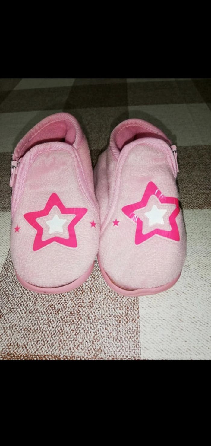 Chausson rose à fermeture éclair taille 22