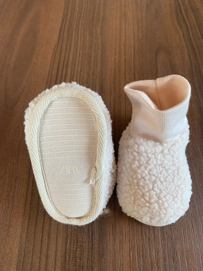 Chaussons bébé 15/16 Zara - photo numéro 2
