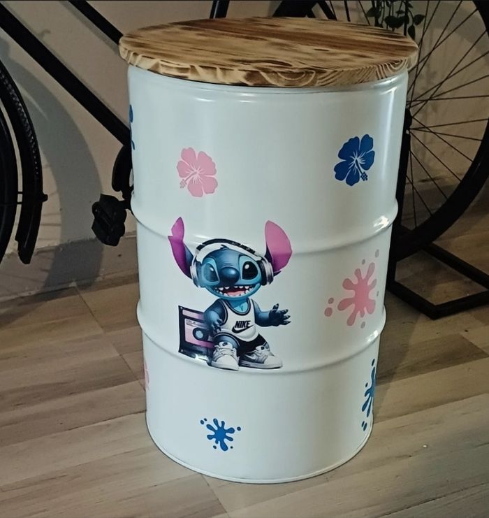 Tabouret table de nuit décoration Stitch enfants