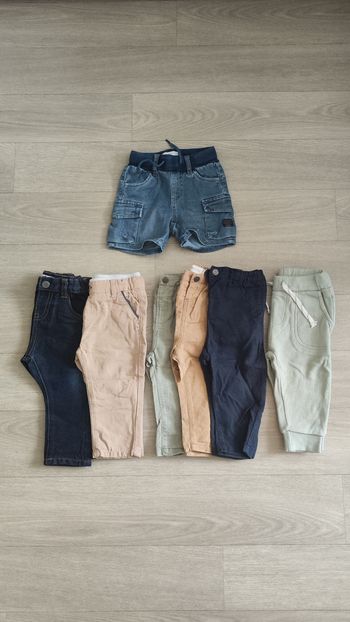Lot de pantalons et short
