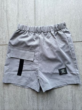 Short gris
