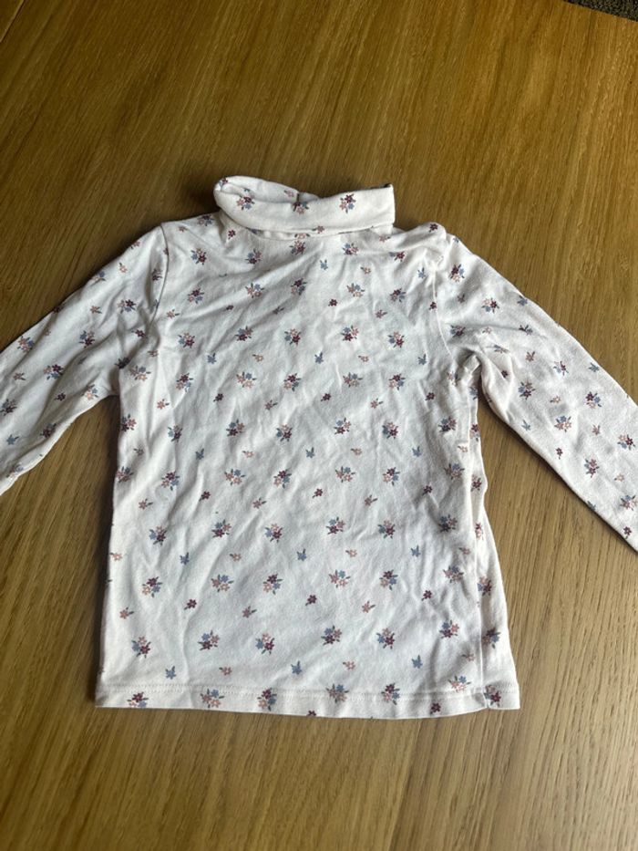 Tee shirt col roulé - photo numéro 2