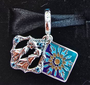 Charm Pandora, World of Frozen, Reine des Neiges, Exclusivité Disneyland Paris