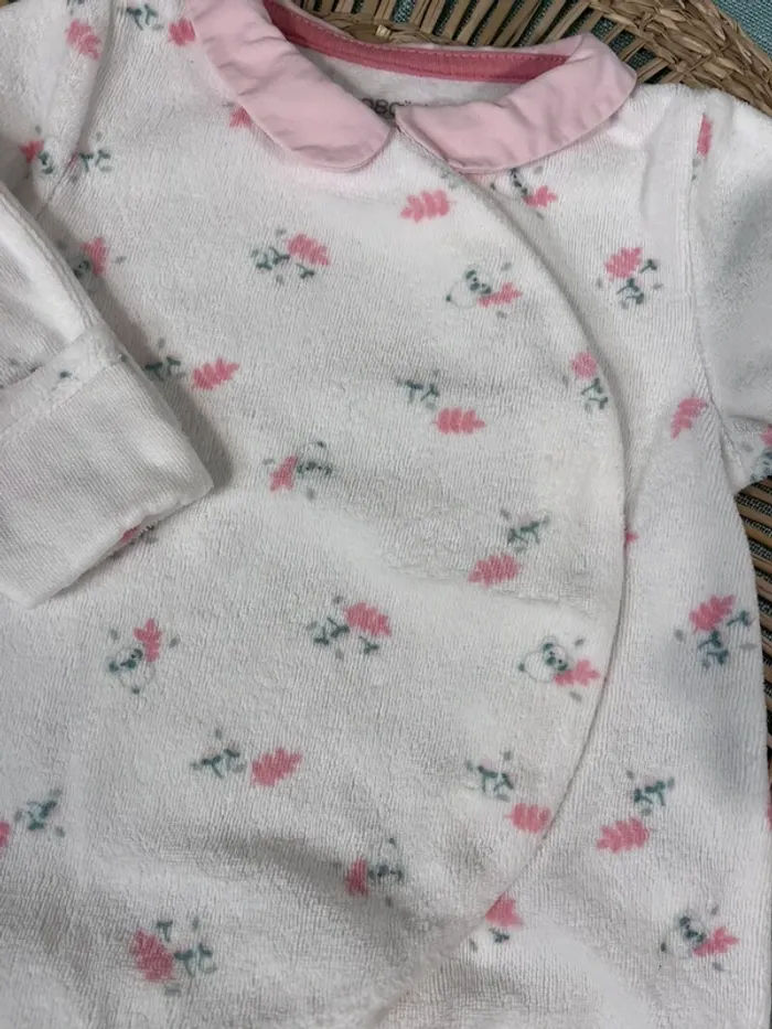 Pyjama taille 1 mois - photo numéro 3