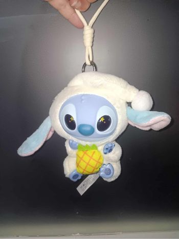 Labubu Stitch