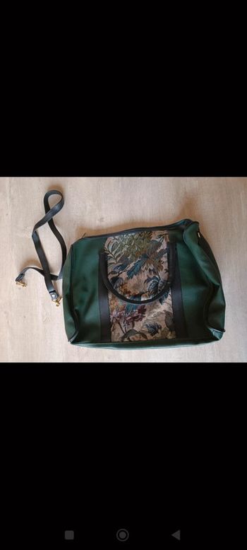 sac à main et bandoulière fleuri vintage