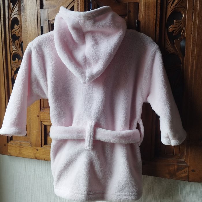 Peignoir ceinturé à capuche tout doux pour bébé 6/9 mois - photo numéro 5