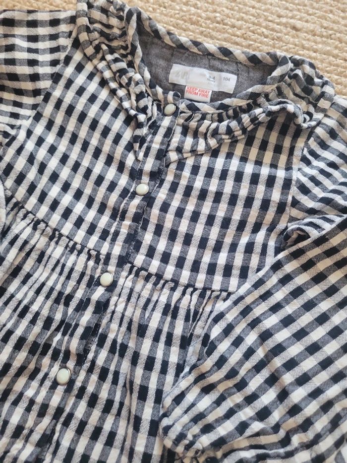 Robe 3-4 ans - photo numéro 2