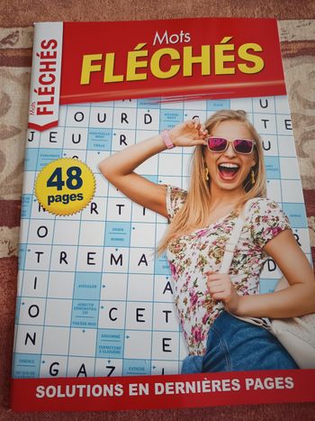 Livre cahier Mots fléchés