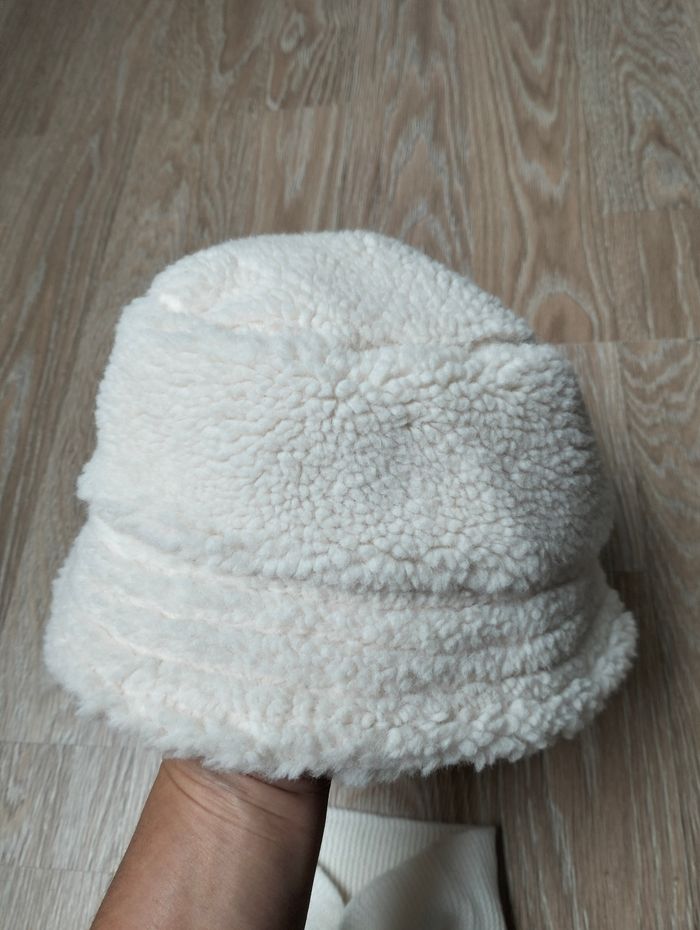 Chapeau 10-12 ans et écharpe - photo numéro 4