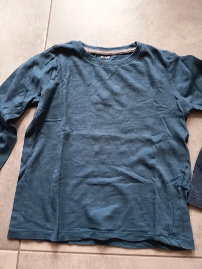 Lot de 2 tee shirt 6 ans - photo numéro 3