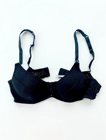 Soutien-gorge de grossesse effet dentelle. 75B