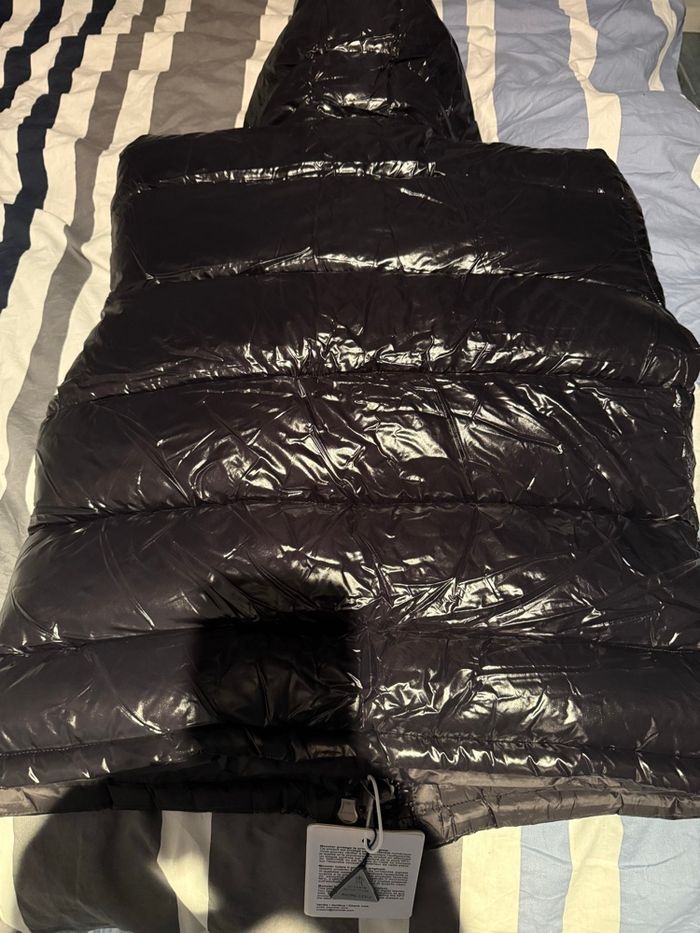 Doudoune Moncler - photo numéro 2