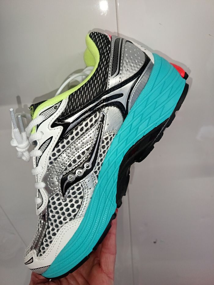 Baskets Saunony T39 - photo numéro 3