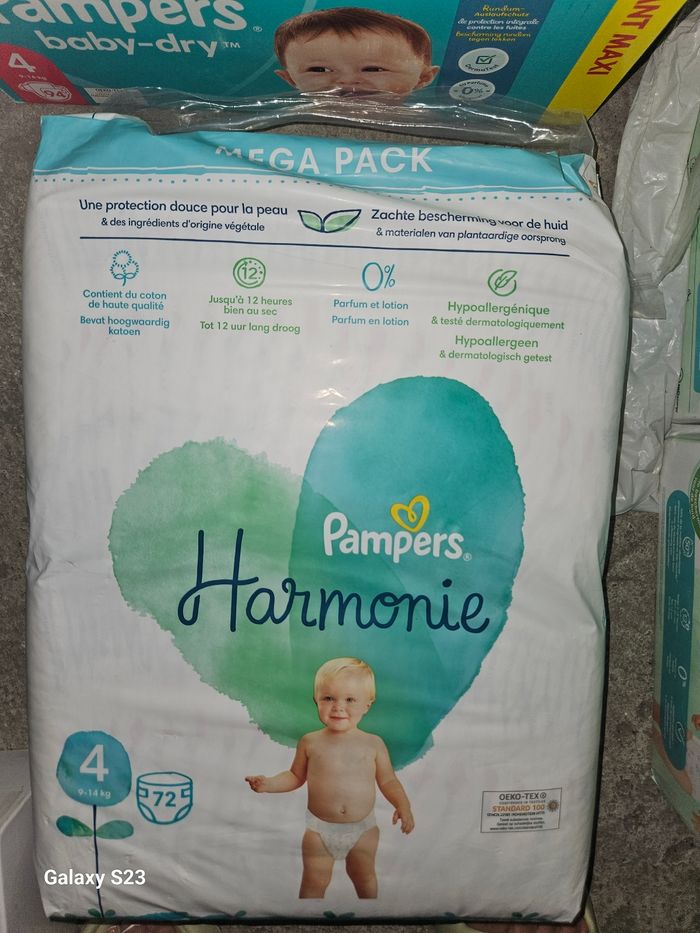 2  boîte de couches Pampers - photo numéro 2
