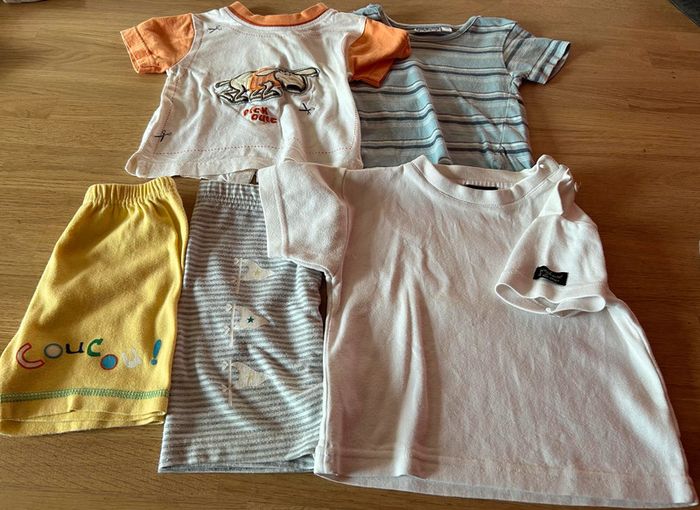 Lot de vêtements 12 mois