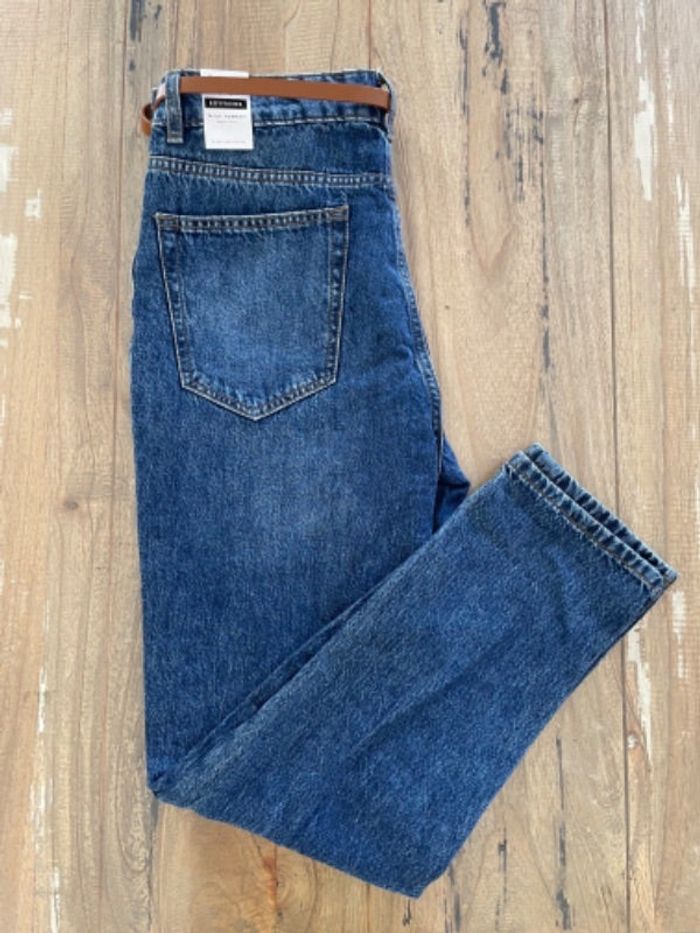 Jean Boyfriend
