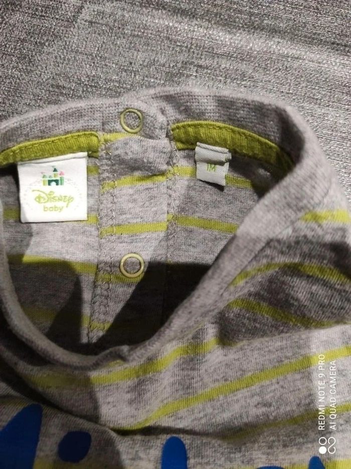 Tee shirt Mickey 1 mois - photo numéro 2