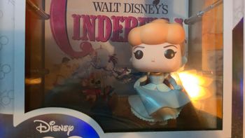 Pop neuf disney 100ans de Cendrillon grande taille plus de 50cm