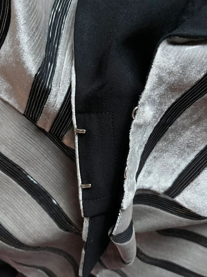 Veste blazer rayures noires et argentées en velours - photo numéro 14