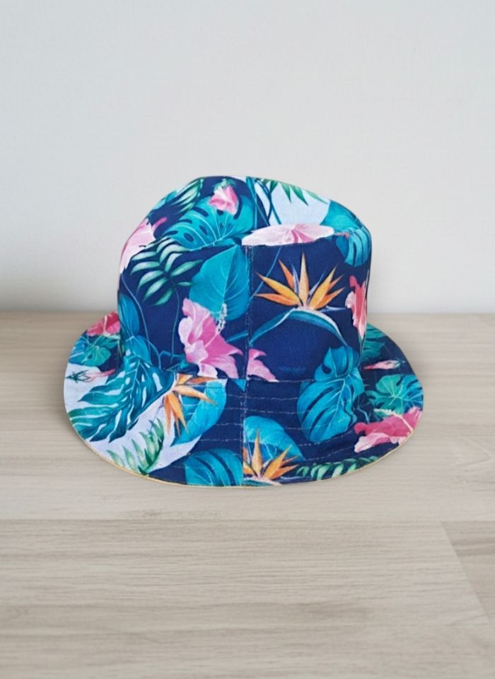 Bob réversible jaune tropical Huntrix / Netflix - 63,5cm - photo numéro 4