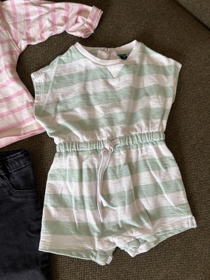 Lot vêtements bébé fille 18mois - photo numéro 2