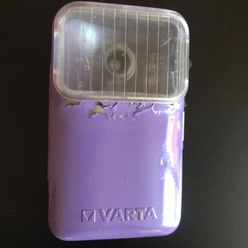 ancienne lampe de poche VARTA * prix 1e* kiki60230