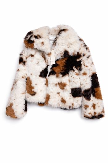 Veste courte en fausse fourrure - motif tacheté /effet cow