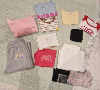 Lot vêtements fille