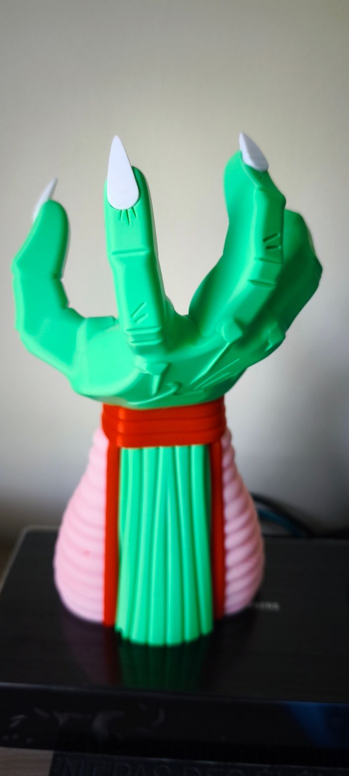 Figurine DBZ main de Picolo - photo numéro 3